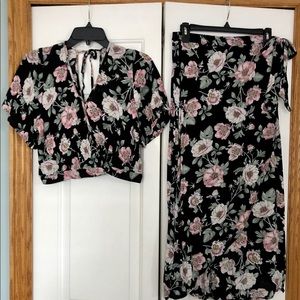 Xhiliration 2-Piece Floral Crop Top and Maxi Skirt